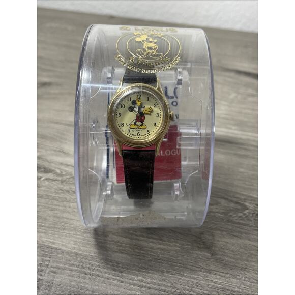 Lorus Accessories - Vintage Disney Mickey Mouse Lorus Leather Band Watch Water Resistant Gold Tone
